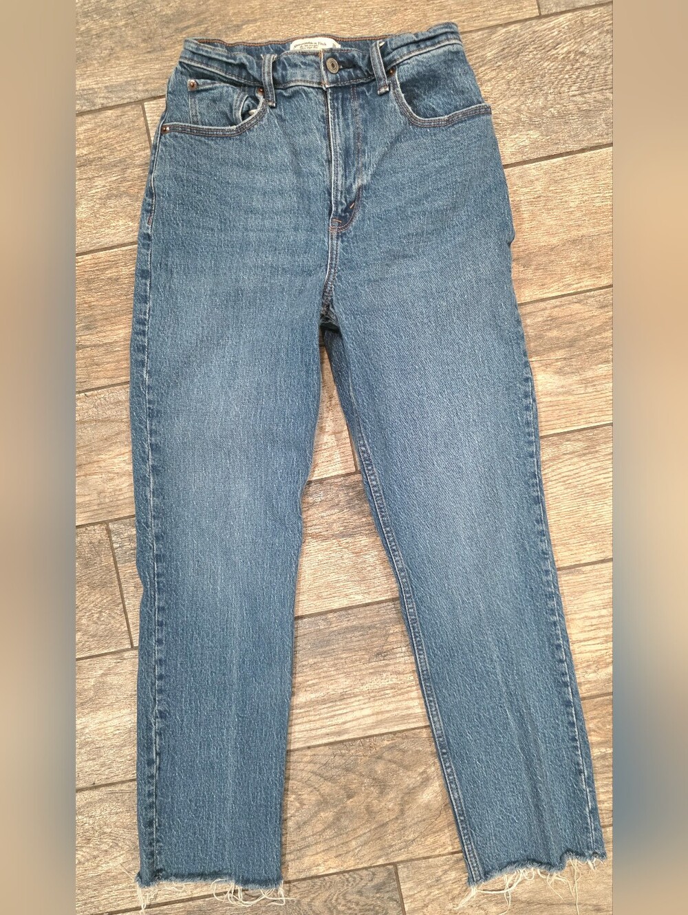 Abercrombie & Fitch 90's Straight Ultra High-Rise Denim Jeans 26 2 Short